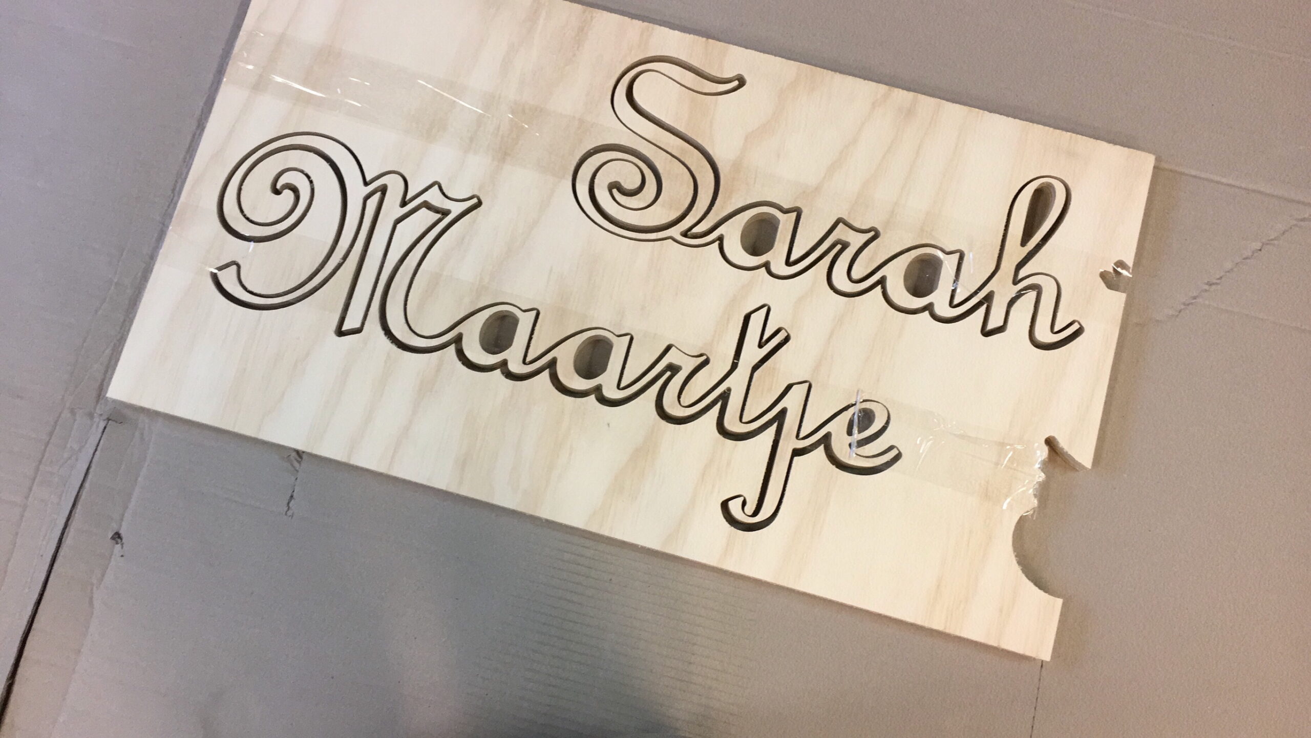 babynamen van hout houtenletters shop letters van hout bestellen op maat in elk lettertype of ontwerp